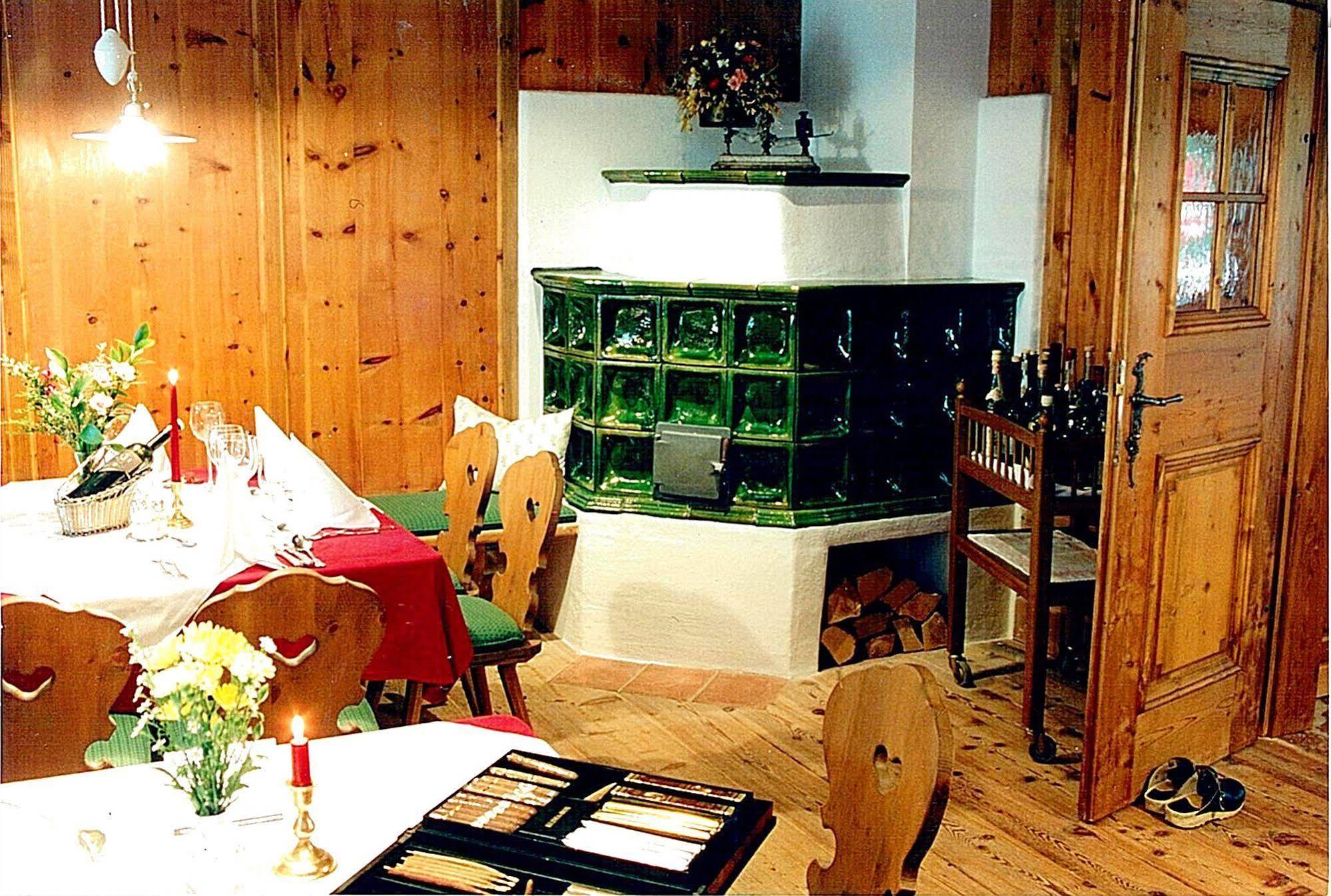 Gasthof Hotel Doktorwirt Salzburg Luaran gambar